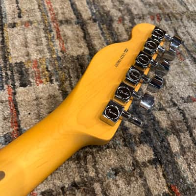 Fender American Professional II Telecaster with Maple Fretboard 2020 - Present - Miami Blue image 7