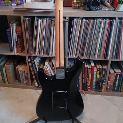 Fender Stratocaster 2008 - Black image 6
