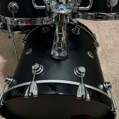 DW Collector's Series Drum Set - 2013 - NC Local Pickup Only image 8
