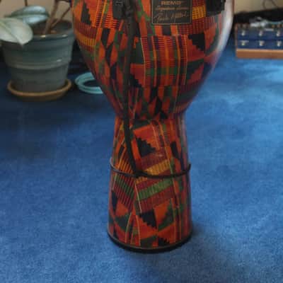 Remo Paulo Mattioli Signature Djembe 12'' image 3