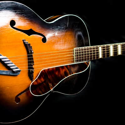 Gretsch 1952 Synchromatic 100/6014 1952 Sunburst image 3
