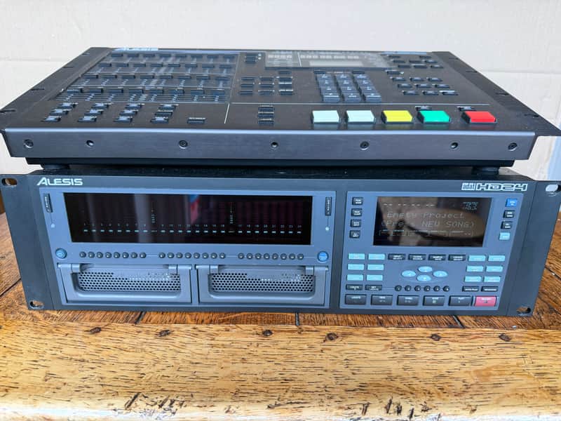 Alesis HD24 Rackmount 24-Track Hard Disk Audio Recorder | Reverb UK