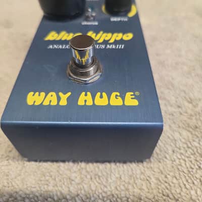 Way Huge WM61 Smalls Blue Hippo Analog Chorus MkIII 2018 - Present - Blue image 3