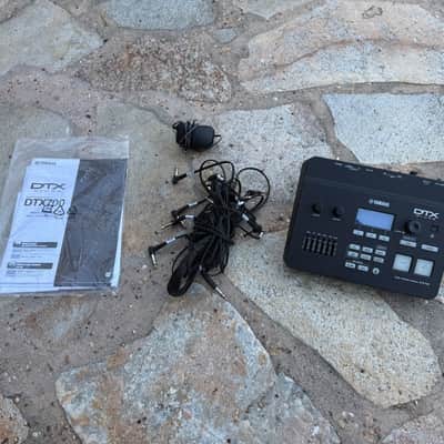 Yamaha DTX700 Electronic Drum Module w/ MANUAL image 1
