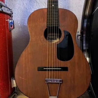 Gremlin G10S Classical Guitar (used) image 2