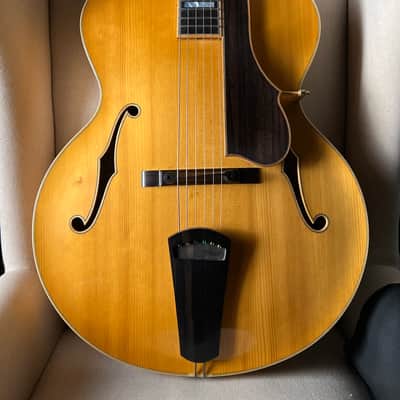 Naoto Odashima 17" Acoustic Archtop Quilted Maple Ezo Spruce image 3
