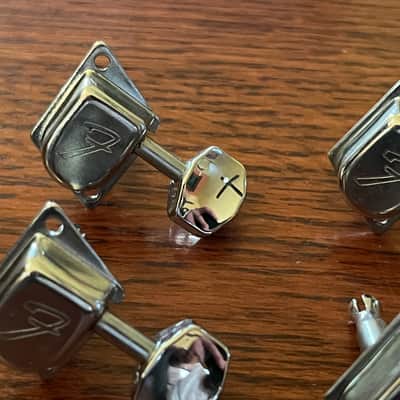 1970s set Fender guitar tuners Stratocaster Telecaster tuning pegs w/ screws and ferrules image 3