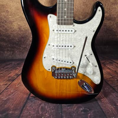 G&L Tribute Series Legacy with Rosewood Fretboard  NEW - 3-Color Sunburst image 1