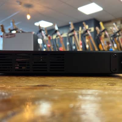 Marshall EL84 20/20 Stereo Valve Power Amplifier image 2