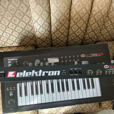 Elektron Analog Keys 37-Key 4-Voice Analog Synthesizer w/ box image 5