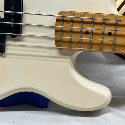 Kramer Striker 700ST 4-String P-Style Electric Bass image 6