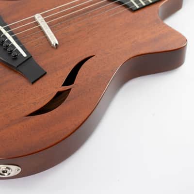 Taylor T5z Classic 2021 Natural image 14