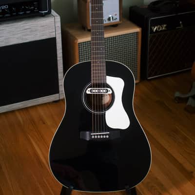 Guild Westerly Collection DS-240E Memoir with Gig Bag image 1