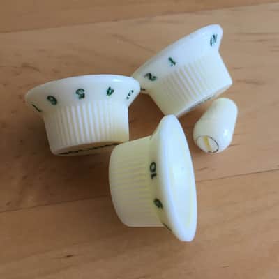 Fender American Vintage White Green Font Reissue Strat 3 Knobs Complete Set + Tip Pale Mint image 11