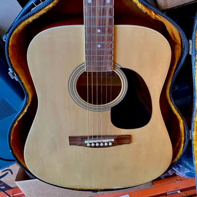 2000's Ventura Dreadnought Acoustic Guitar image 2