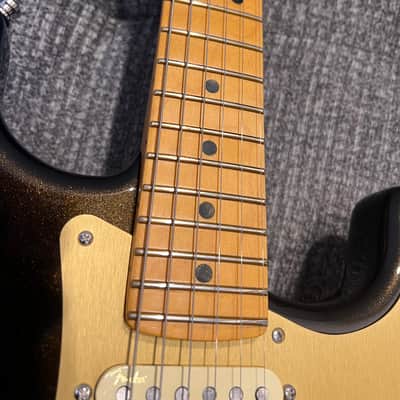 Fender American Ultra Stratocaster HSS 2023 - Texas Tea image 9