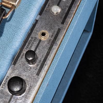 Vintage Supro Model 16T Tube Guitar Combo - Caribbean Blue image 6