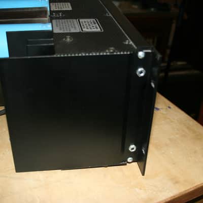 Amcron Crown DC-300A series II power amp for passive spakers studio monitor image 3