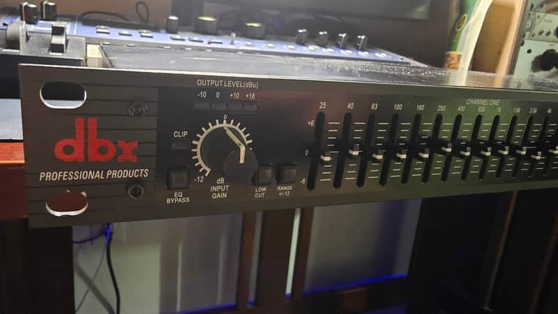 Made in usa rare dbx 215 Dual Channel 15-Band EQ 2010s - Silver image 1
