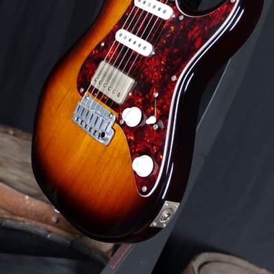 Patrick James Eggle 96 Vintage - 3 Tone Sunburst image 4
