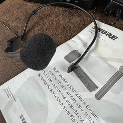 Shure BLX4 H9 Wireless Microphone w/Headset - 2015 image 4