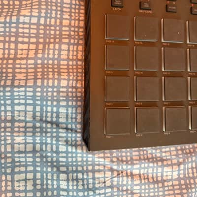 Akai MPC Touch 2017 discontinued image 9