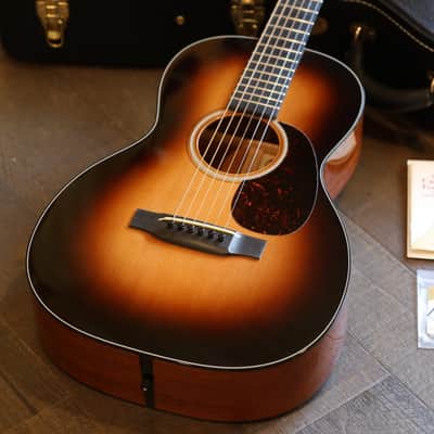 RARE! 2010 Martin 00-18H Geoff Muldaur Custom Signature Guitar 1935 Sunburst #141 + OHSC & Papers image 2