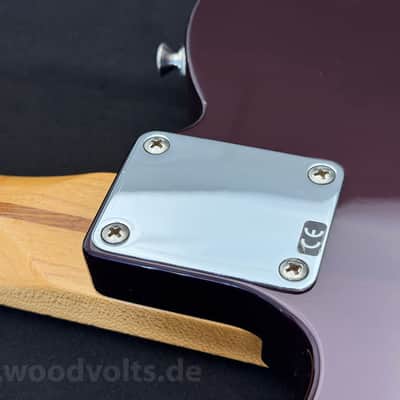 Fender Standard Telecaster 2006 - 2014 - Midnight Wine image 11