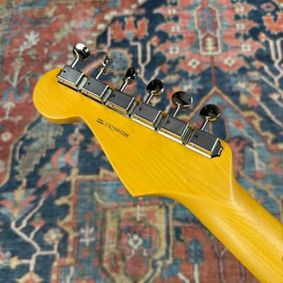 Fender USA Professional Classic Stratocaster 3 Tone Sunburst - 2025 image 15
