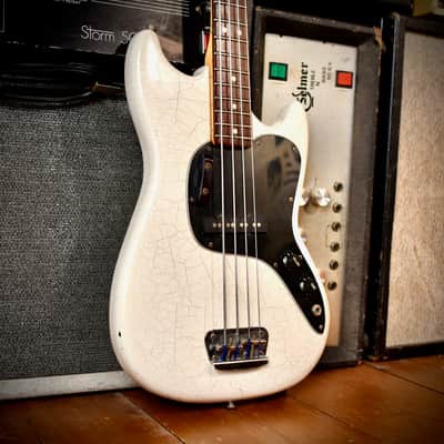 Fender Musicmaster Bass White Refinish 1978 image 7