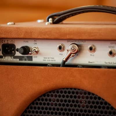Two-Rock Studio Overdrive 35W 1x12 Combo - Tobacco Suede Cane Cloth Buckskin Piping image 9