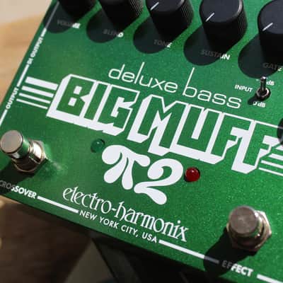 Electro-Harmonix "Deluxe Bass Big Muff Pi 2 Deluxe Dual Op-Amp Bass Fuzz" image 5