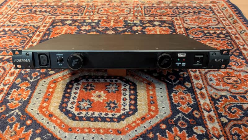 Furman PL-8 C E Power Conditioner 2009 - Present - Black image 1