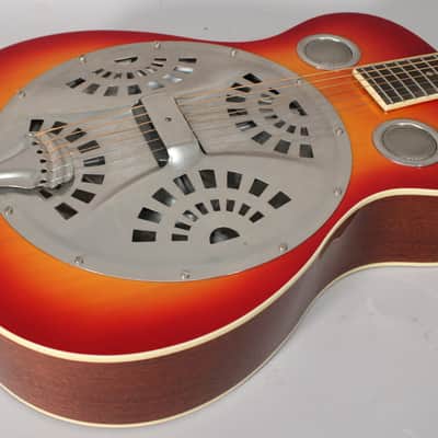 Regal RD-40V Studio Series Round Neck Resonator Cherry Sunburst image 8