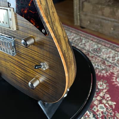 K'mo / Kmo Berlin Deluxe Hollow - Tobacco Burst image 5