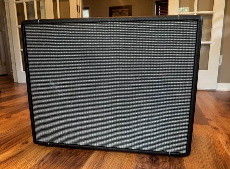 Swanson custom 2x12 cabinet image 1