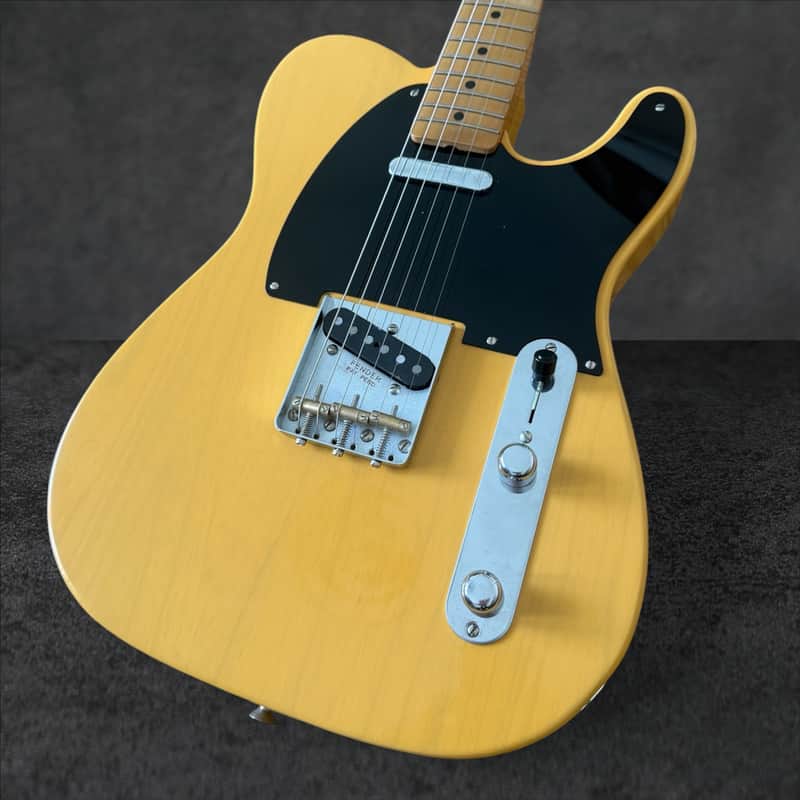 Fender 75th Anniversary Vintera Road Worn 1951 Telecaster - Maple Fingerboard, Butterscotch Blonde