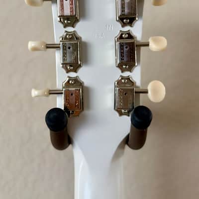 Gibson Les Paul Junior Tribute DC 'CME edition' with Side-Mounted Input Jack 2020-22 - Worn White image 5