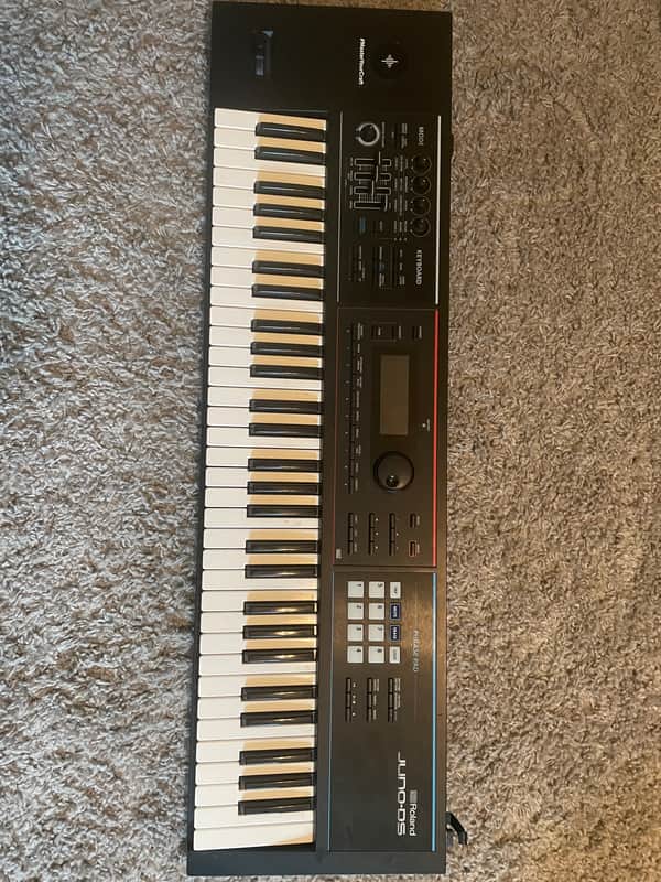Roland Juno DS61 Synthesizer 2018 - Present - Black image 1