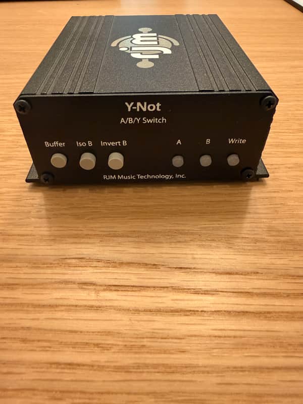 Rjm Music Technology Y Not A/B/Y Switcher (Version 1) image 1