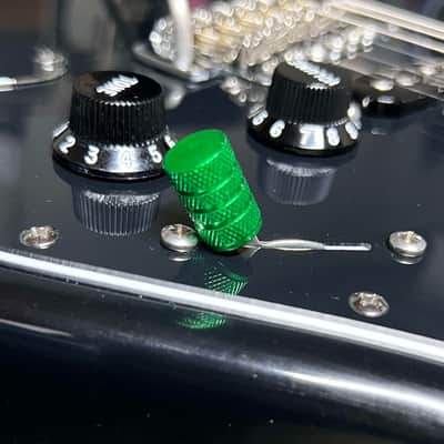 Kinnatone Green KNURLED Aluminum Switch Tip for 3 or 5 way Black image 3