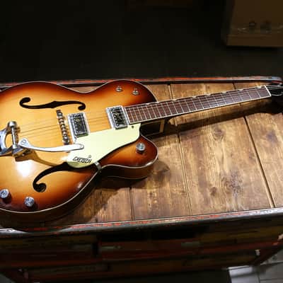 Gretsch 6117 Double Anniversary 1960 - 1971 - Shaded Golden Sunburst image 2