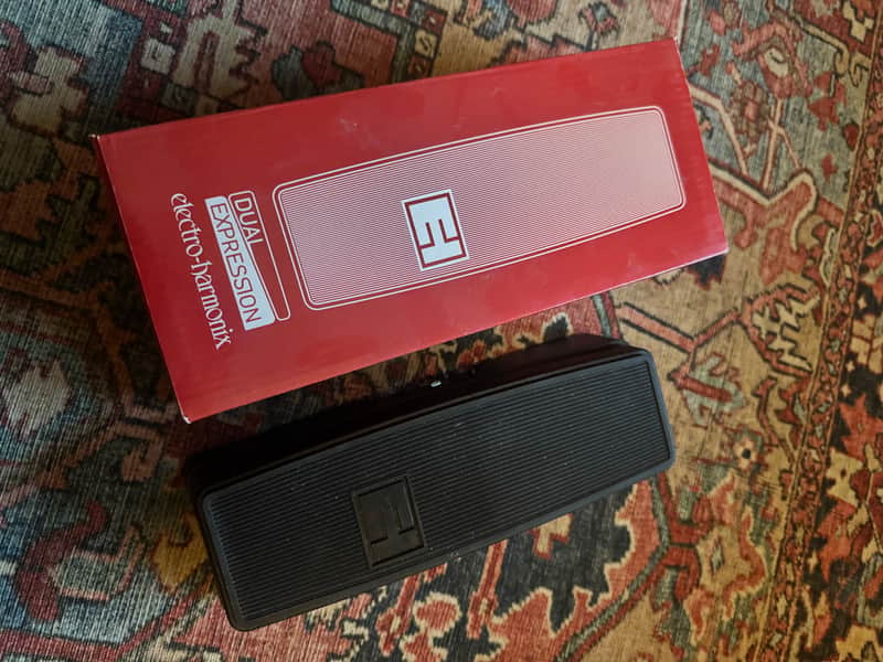 Electro-Harmonix Dual Expression