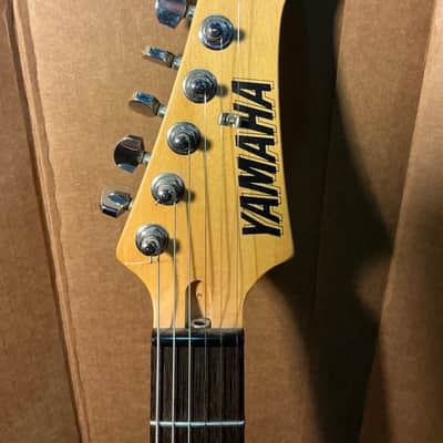 Yamaha 120SD Electric Guitar image 2