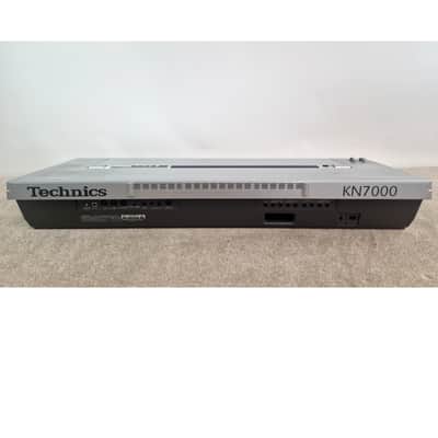 Technics SX-KN7000 - Musical Keyboards - Silver - Very Good image 12