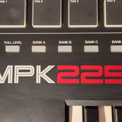 Akai MPK225 MIDI Keyboard Controller w/ USB Cable image 3