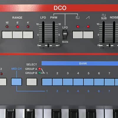 Roland JUNO-106 Programmable Polyphonic Synthesizer in Excellent condition image 5