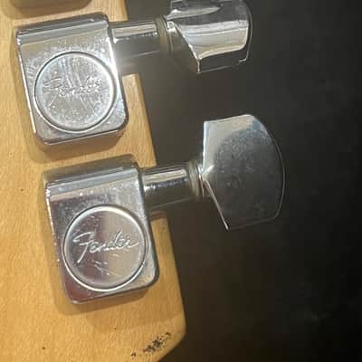 Vintage 1980’s Fender American standard Stratocaster Black Solid Body Electric Guitar 1984 image 7