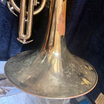 Dynasty Marching Mellophone,  with mouthpiece and case. USA image 7