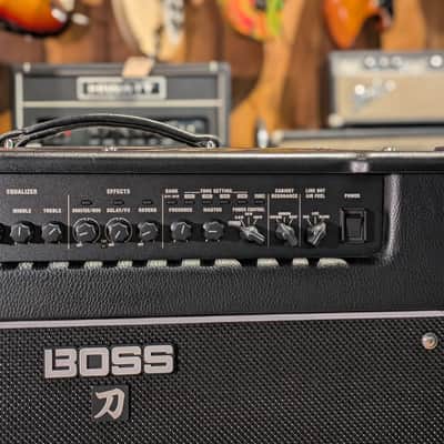 Boss Katana Artist 100-Watt 1x12" + Footswitch Boss GAFC image 7
